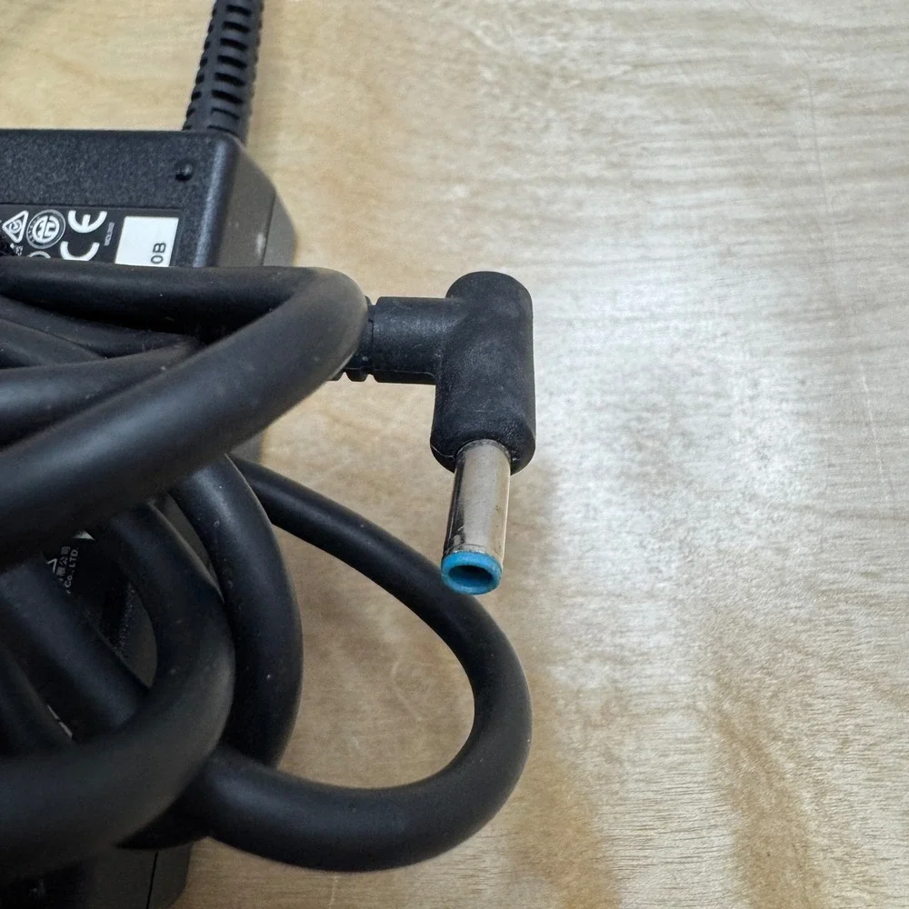 HP 45W AC Adapter Laptop Charger 19.5V 2.31A Blue Tip 741727-001 HSTNN-CA40